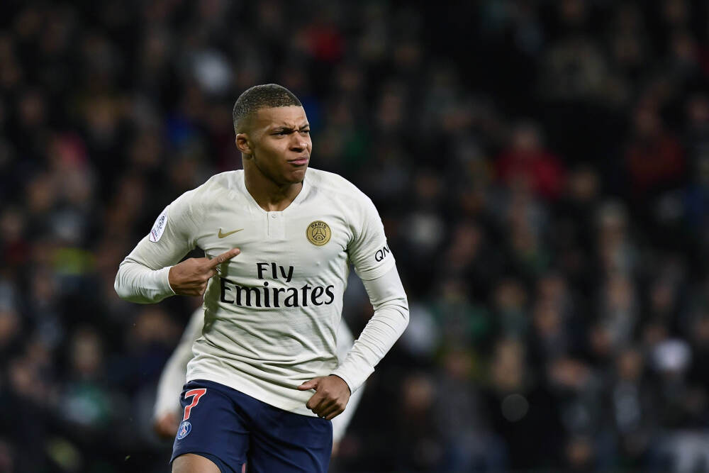 机器人板块集体拉升 分析人士称可能与两大重磅传闻有关